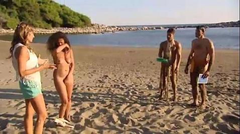 Erotik gösteri Adan ve Eva